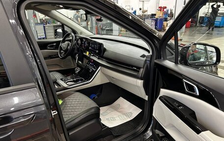 KIA Carnival, 2021 год, 3 700 000 рублей, 19 фотография