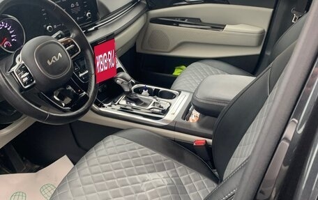 KIA Carnival, 2021 год, 3 700 000 рублей, 25 фотография