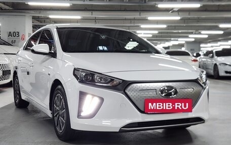 Hyundai IONIQ, 2021 год, 1 600 000 рублей, 3 фотография