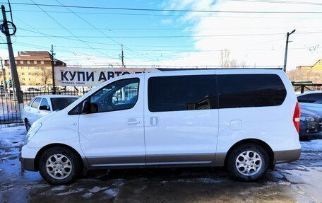 Hyundai H-1 II рестайлинг, 2012 год, 1 750 000 рублей, 3 фотография