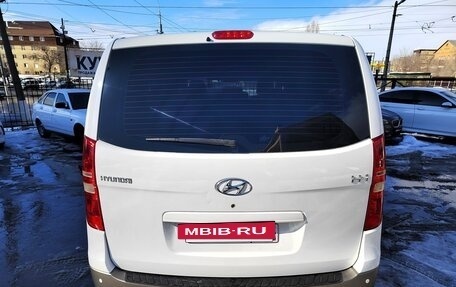 Hyundai H-1 II рестайлинг, 2012 год, 1 750 000 рублей, 5 фотография