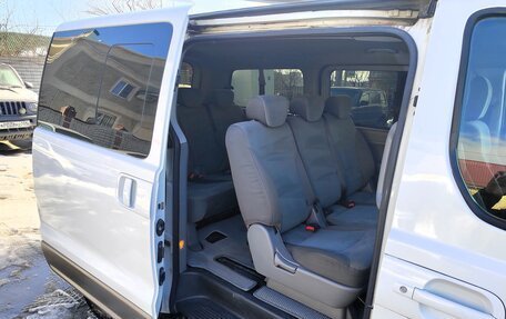 Hyundai H-1 II рестайлинг, 2012 год, 1 750 000 рублей, 16 фотография