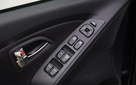 Hyundai ix35 I рестайлинг, 2012 год, 1 045 000 рублей, 10 фотография