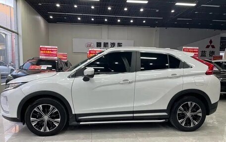 Mitsubishi Eclipse Cross, 2021 год, 1 500 000 рублей, 4 фотография