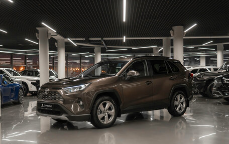 Toyota RAV4, 2020 год, 2 910 000 рублей, 1 фотография
