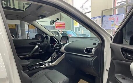 Mitsubishi Eclipse Cross, 2021 год, 1 500 000 рублей, 13 фотография