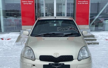 Toyota Vitz, 2002 год, 420 000 рублей, 2 фотография