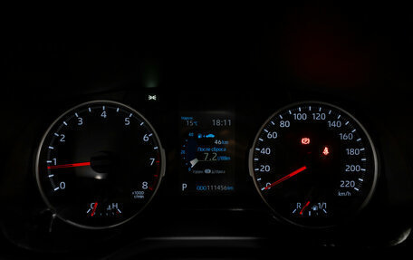 Toyota RAV4, 2020 год, 2 910 000 рублей, 11 фотография