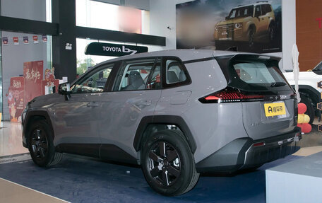 Toyota RAV4, 2026 год, 4 770 000 рублей, 4 фотография