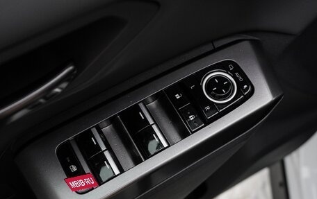 Toyota RAV4, 2026 год, 4 770 000 рублей, 26 фотография