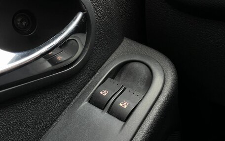 Nissan Terrano III, 2014 год, 849 000 рублей, 14 фотография