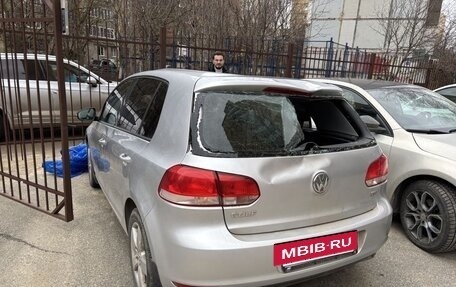 Volkswagen Golf VI, 2012 год, 400 000 рублей, 3 фотография