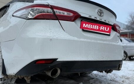 Toyota Camry, 2018 год, 1 999 999 рублей, 8 фотография