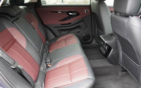 Land Rover Range Rover Evoque II, 2025 год, 5 999 000 рублей, 25 фотография