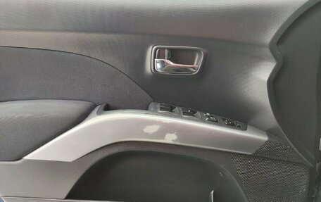 Mitsubishi Outlander III рестайлинг 3, 2008 год, 990 000 рублей, 6 фотография