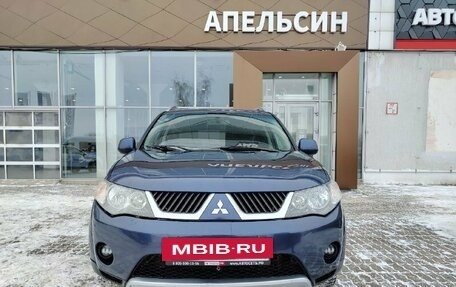 Mitsubishi Outlander III рестайлинг 3, 2008 год, 990 000 рублей, 2 фотография