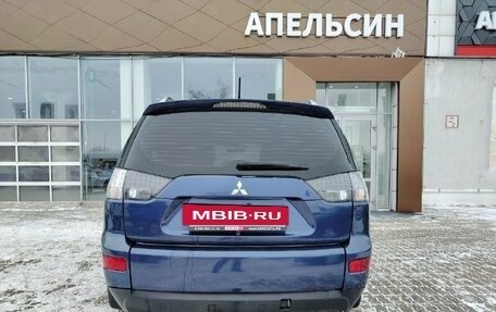 Mitsubishi Outlander III рестайлинг 3, 2008 год, 990 000 рублей, 16 фотография