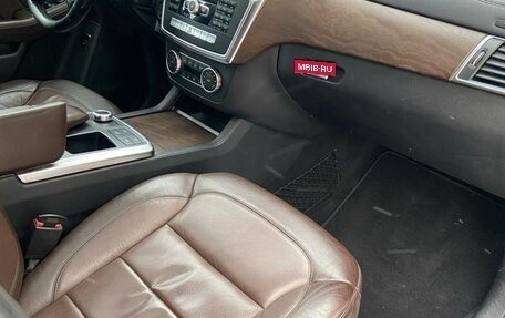 Mercedes-Benz GL-Класс, 2016 год, 12 фотография