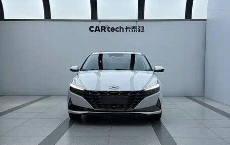 Hyundai Elantra, 2022 год, 1 087 000 рублей, 1 фотография