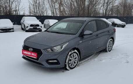 Hyundai Solaris II рестайлинг, 2018 год, 1 185 000 рублей, 3 фотография