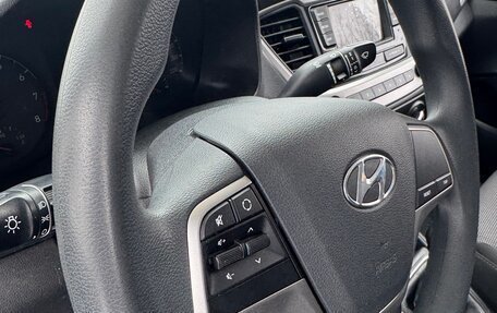 Hyundai Solaris II рестайлинг, 2018 год, 1 185 000 рублей, 11 фотография