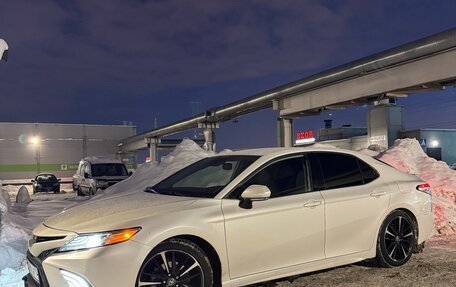 Toyota Camry, 2020 год, 2 320 000 рублей, 2 фотография