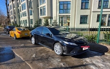 Toyota Camry, 2020 год, 2 950 000 рублей, 3 фотография