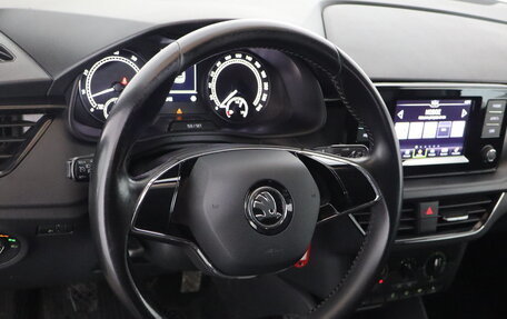 Skoda Rapid II, 2021 год, 1 519 000 рублей, 9 фотография