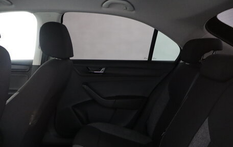 Skoda Rapid II, 2021 год, 1 519 000 рублей, 12 фотография