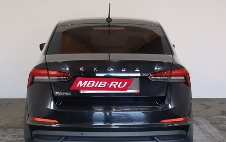 Skoda Rapid II, 2021 год, 1 519 000 рублей, 5 фотография