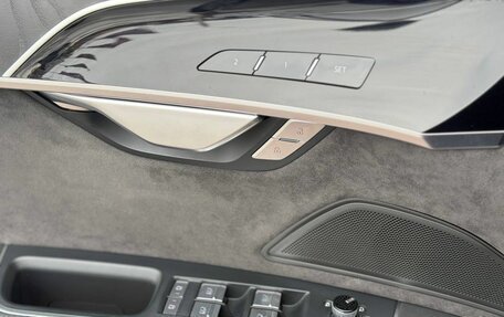 Audi A8, 2018 год, 6 170 000 рублей, 17 фотография