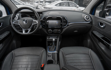 Renault Kaptur I рестайлинг, 2021 год, 1 995 000 рублей, 8 фотография