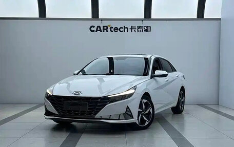 Hyundai Elantra, 2022 год, 1 087 000 рублей, 2 фотография