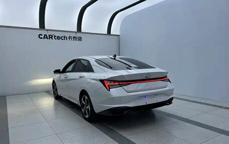 Hyundai Elantra, 2022 год, 1 087 000 рублей, 3 фотография