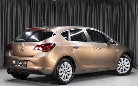 Opel Astra J, 2012 год, 749 000 рублей, 2 фотография