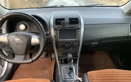 Toyota Corolla, 2011 год, 1 250 000 рублей, 4 фотография