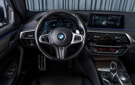 BMW 5 серия, 2019 год, 4 550 000 рублей, 8 фотография