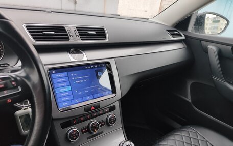 Volkswagen Passat B7, 2013 год, 1 300 000 рублей, 6 фотография