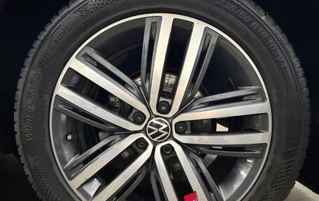 Volkswagen Tiguan II, 2021 год, 4 100 000 рублей, 9 фотография