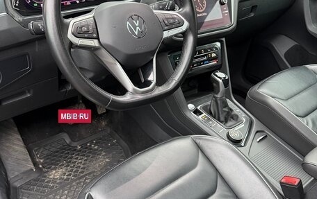 Volkswagen Tiguan II, 2021 год, 4 100 000 рублей, 12 фотография