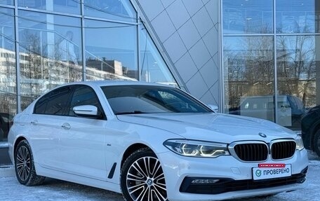 BMW 5 серия, 2017 год, 3 330 000 рублей, 3 фотография