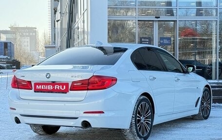 BMW 5 серия, 2017 год, 3 330 000 рублей, 7 фотография