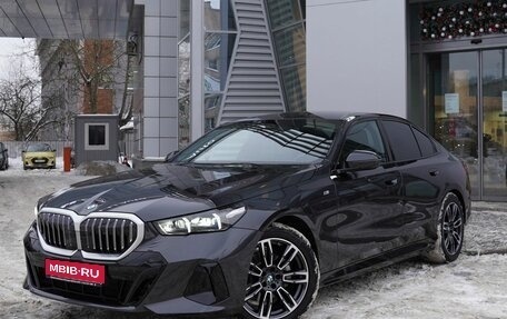 BMW 5 серия, 2024 год, 7 750 000 рублей, 1 фотография