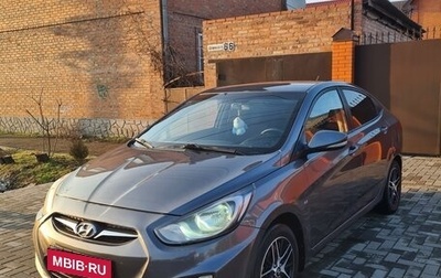 Hyundai Solaris II рестайлинг, 2011 год, 930 000 рублей, 1 фотография