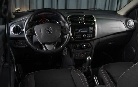 Renault Logan II, 2014 год, 680 000 рублей, 6 фотография