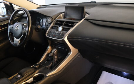 Lexus NX I, 2015 год, 2 999 000 рублей, 16 фотография