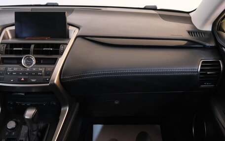 Lexus NX I, 2015 год, 2 999 000 рублей, 15 фотография