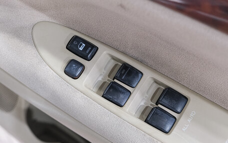 Toyota Ipsum II, 2004 год, 799 000 рублей, 25 фотография