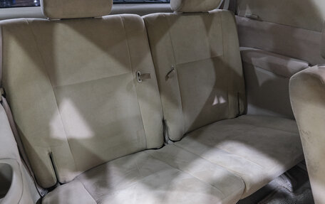 Toyota Ipsum II, 2004 год, 799 000 рублей, 28 фотография