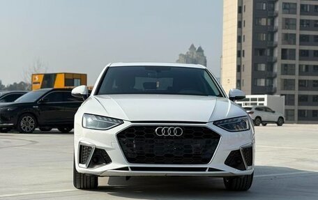 Audi A4, 2022 год, 2 300 000 рублей, 2 фотография